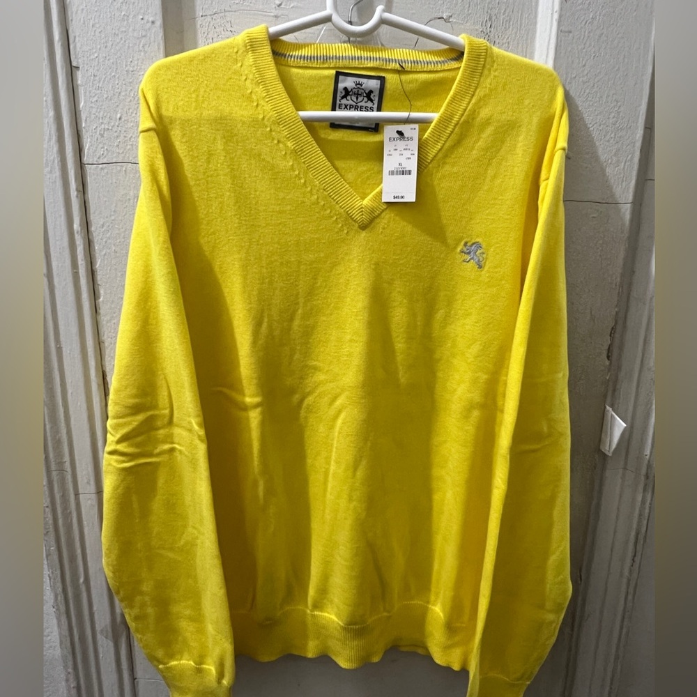 EXPRESS mens white crewneck sweatshirt Sz XL brand new with tags